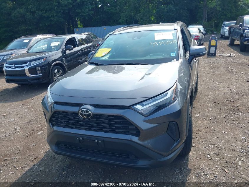 2022 Toyota Rav4 Xle VIN: 2T3P1RFV4NC274549 Lot: 39742300