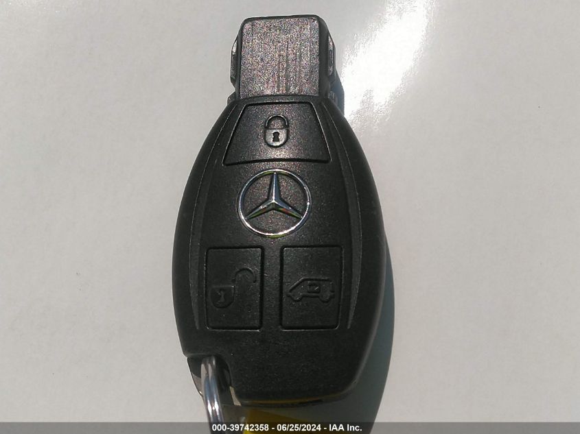 2018 MERCEDES-BENZ METRIS - WD4PG2EE8J3381483