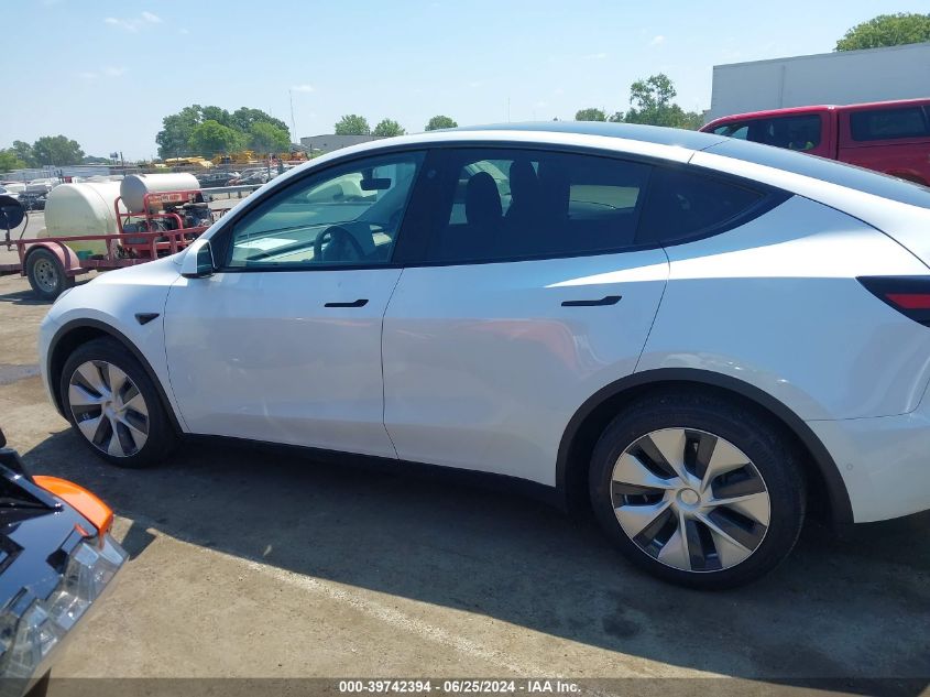 2021 Tesla Model Y Long Range Dual Motor All-Wheel Drive VIN: 5YJYGDEE3MF157068 Lot: 39742394