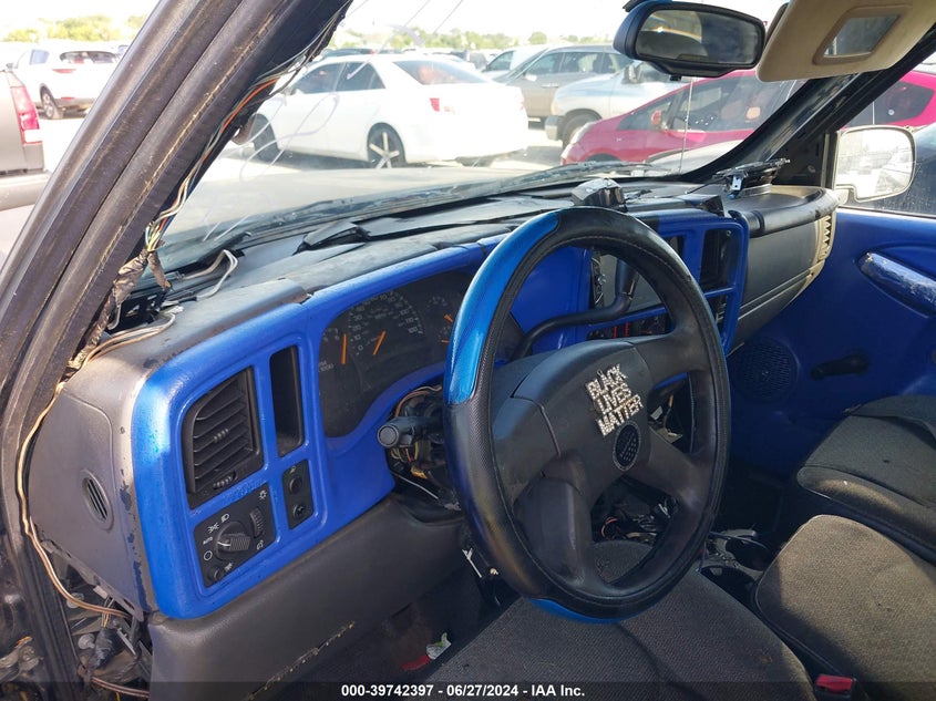 2004 Chevrolet Silverado 1500 Work Truck VIN: 1GCEK19V94E108081 Lot: 39742397