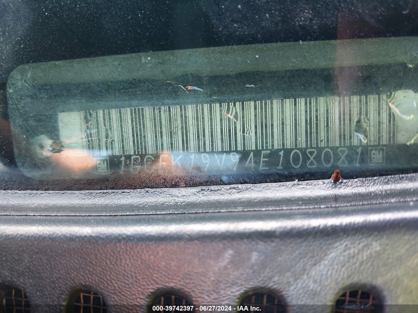 2004 Chevrolet Silverado 1500 Work Truck VIN: 1GCEK19V94E108081 Lot: 39742397