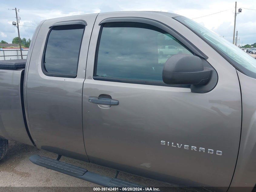 2012 Chevrolet Silverado 1500 Work Truck VIN: 1GCRCPEX0CZ303177 Lot: 39742491