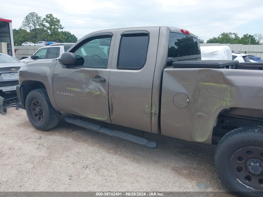 2012 Chevrolet Silverado 1500 Work Truck VIN: 1GCRCPEX0CZ303177 Lot: 39742491