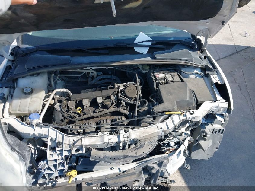 2012 Ford Focus Titanium VIN: 1FAHP3N2XCL256956 Lot: 39742492