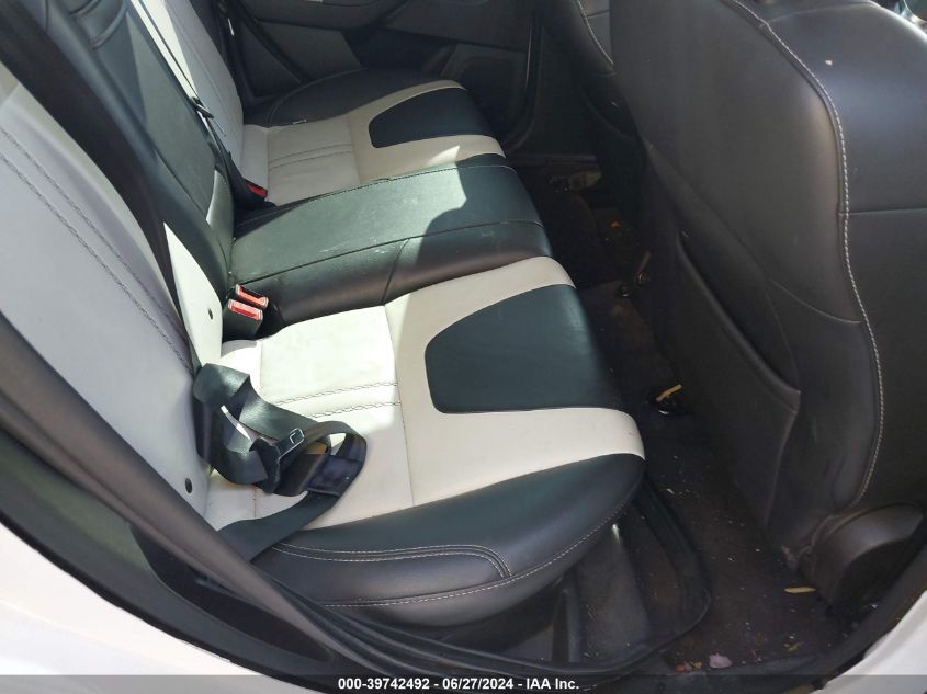 2012 Ford Focus Titanium VIN: 1FAHP3N2XCL256956 Lot: 39742492