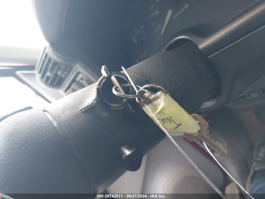 1994 GMC Sonoma VIN: 1GTCS1446R8500317 Lot: 39742511