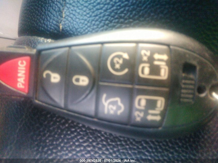 2013 Chrysler Town & Country Touring-L VIN: 2C4RC1CG5DR566230 Lot: 39742530