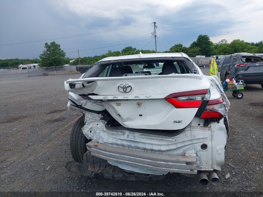 4T1G11AK9NU668084 2022 TOYOTA CAMRY - Image 16