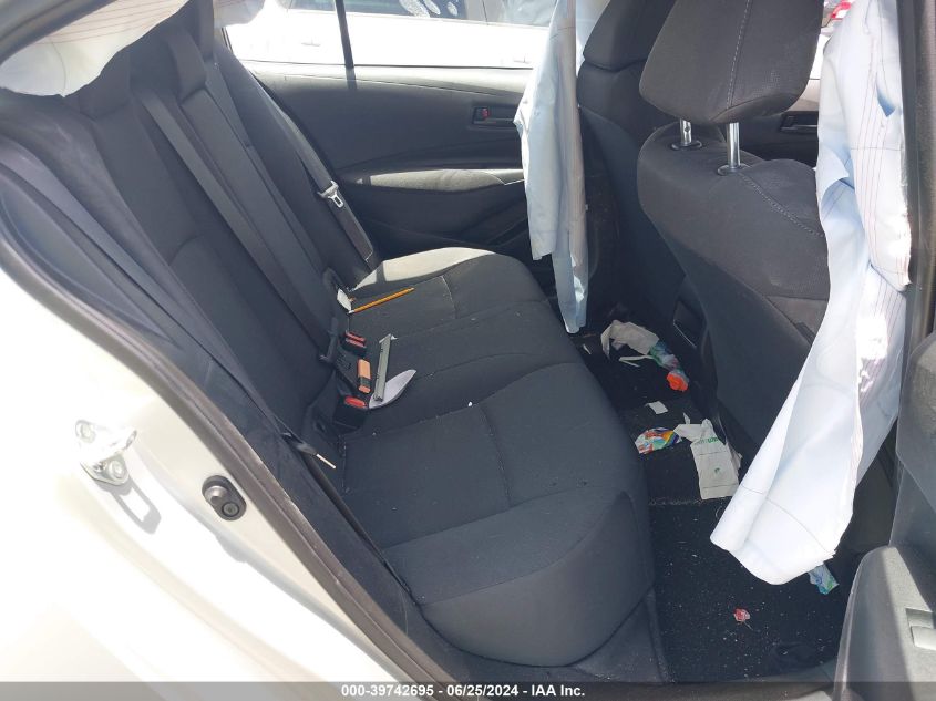 5YFEPMAE6NP389906 2022 Toyota Corolla Le