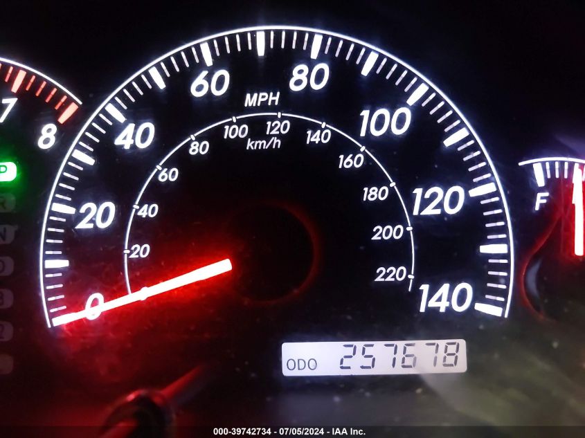 2005 Toyota Camry Le VIN: 4T1BE32K15U952527 Lot: 39742734