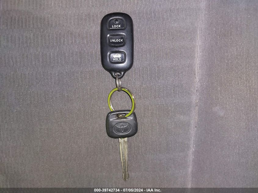 2005 Toyota Camry Le VIN: 4T1BE32K15U952527 Lot: 39742734