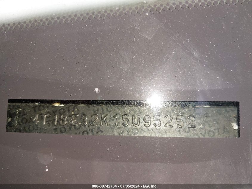 2005 Toyota Camry Le VIN: 4T1BE32K15U952527 Lot: 39742734