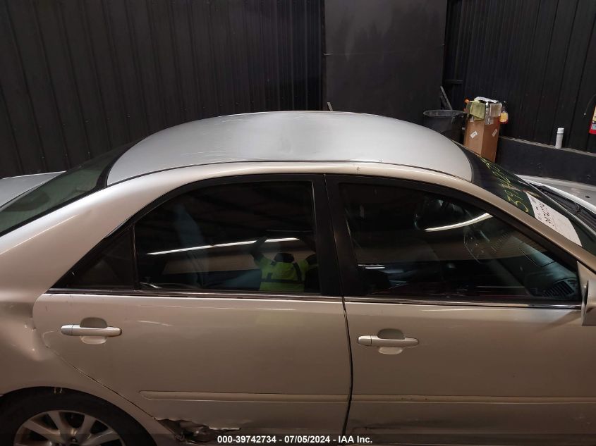 2005 Toyota Camry Le VIN: 4T1BE32K15U952527 Lot: 39742734