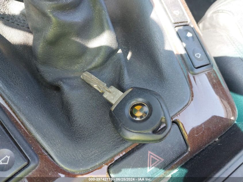 1999 BMW 328Ic VIN: WBABK7333XET68135 Lot: 39742775