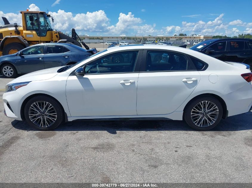 2023 Kia Forte Gt-Line VIN: 3KPF54AD9PE687209 Lot: 39742779