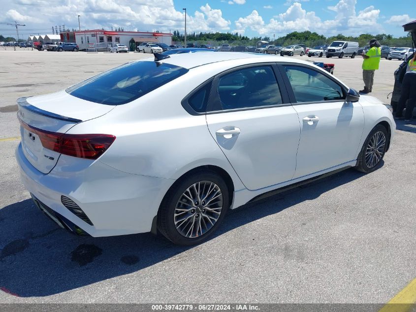 2023 Kia Forte Gt-Line VIN: 3KPF54AD9PE687209 Lot: 39742779