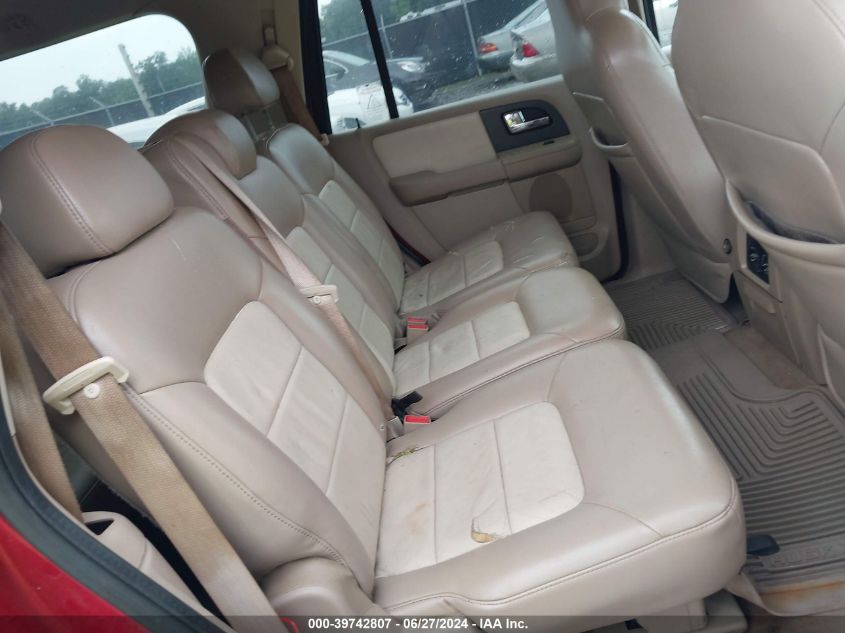 2005 Ford Expedition Eddie Bauer/King Ranch VIN: 1FMFU17505LA63218 Lot: 39742807