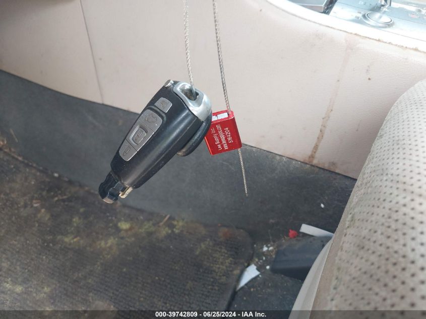 2012 Hyundai Veracruz Limited VIN: KM8NU4CC5CU194007 Lot: 39742809