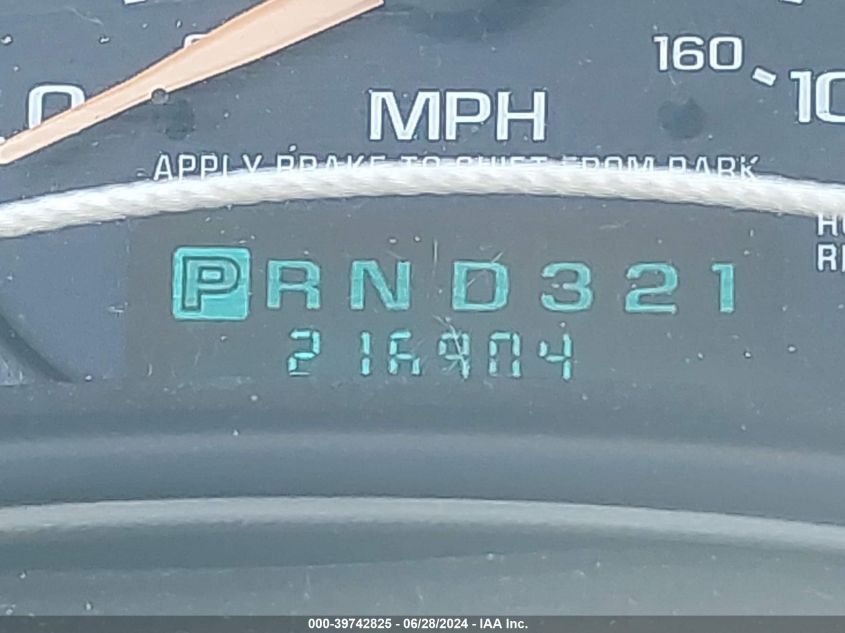 2002 Chevrolet Tahoe Lt VIN: 1GNEK13Z22J256368 Lot: 39742825