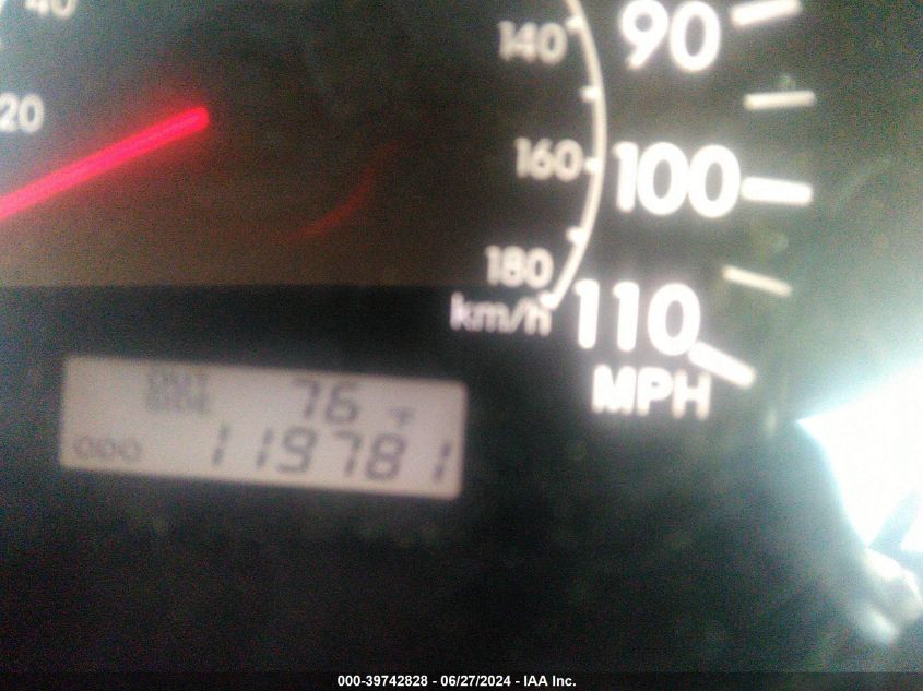 2008 Toyota Corolla Le VIN: 2T1BR32E08C885519 Lot: 39742828