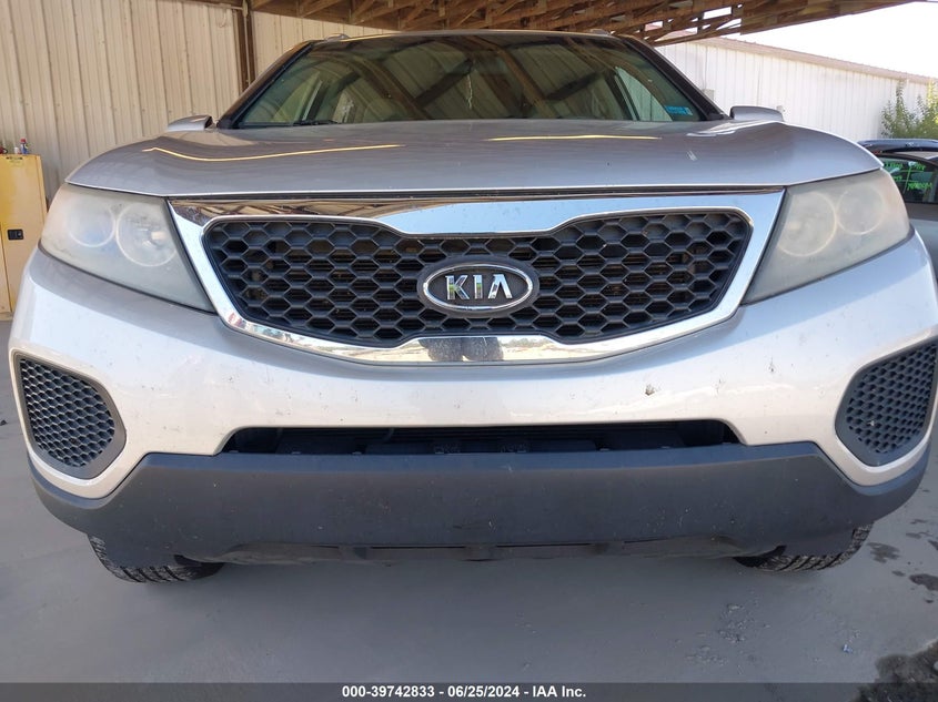 2011 Kia Sorento Lx V6 VIN: 5XYKT4A29BG047483 Lot: 39742833