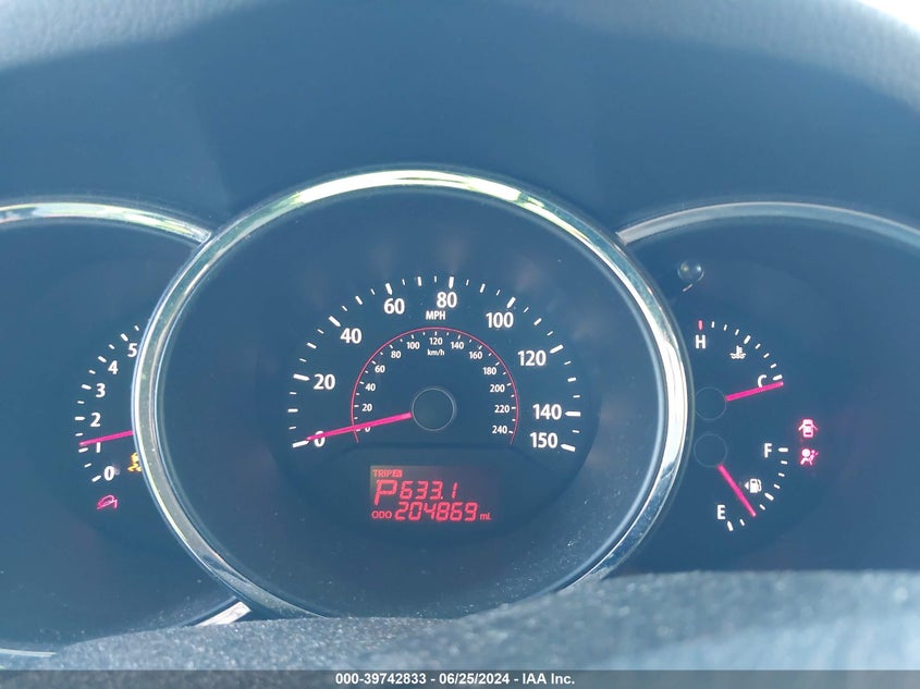 2011 Kia Sorento Lx V6 VIN: 5XYKT4A29BG047483 Lot: 39742833