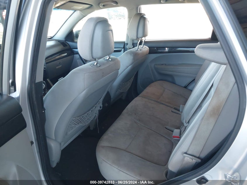 2011 Kia Sorento Lx V6 VIN: 5XYKT4A29BG047483 Lot: 39742833