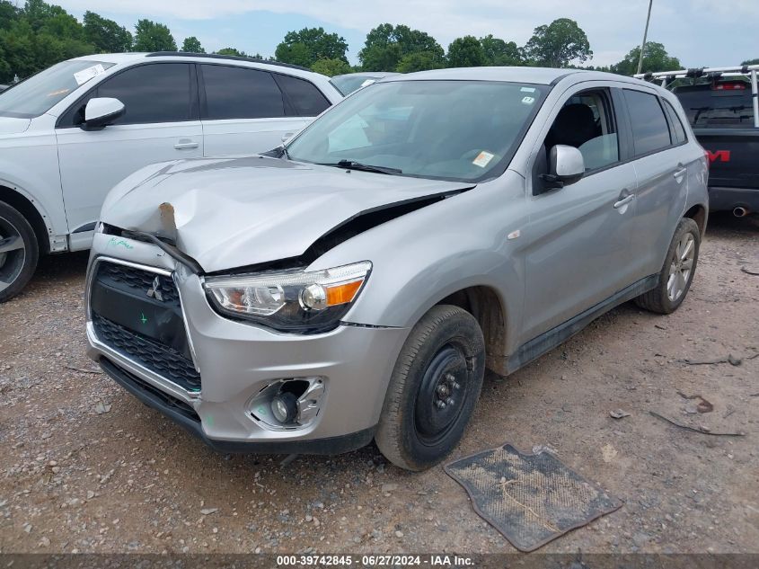 4A4AP3AW7FE048720 2015 MITSUBISHI OUTLANDER - Image 2