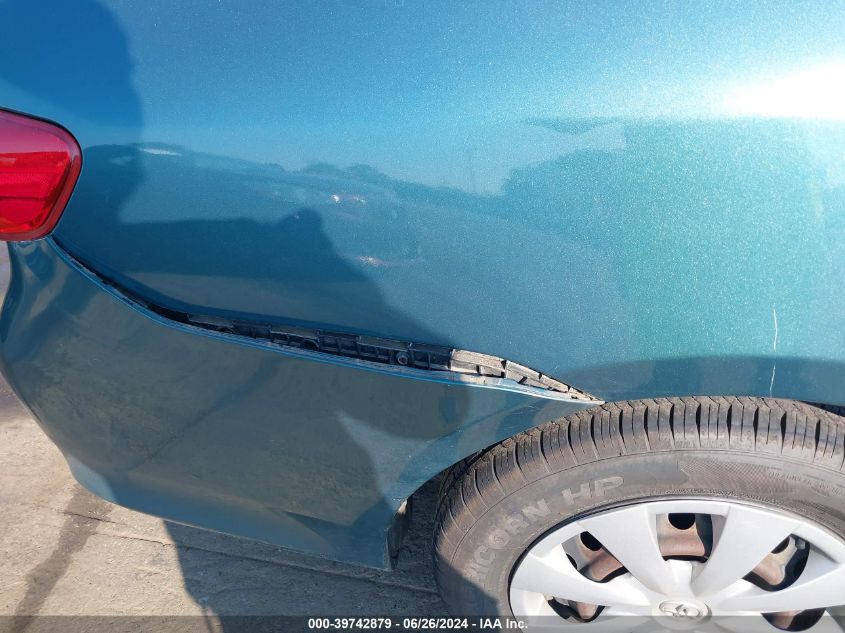 2010 Toyota Corolla Le VIN: JTDBU4EE9A9104783 Lot: 39742879