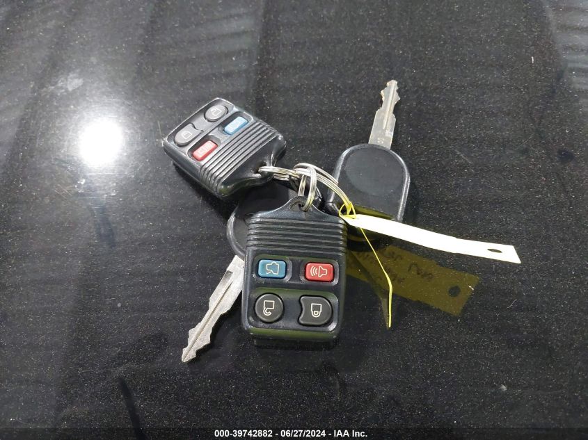 2009 Ford Mustang V6/V6 Premium VIN: 1ZVHT80N695102677 Lot: 39742882