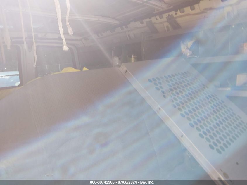 2004 Chevrolet Express VIN: 1GCGG25VX41170103 Lot: 39742966