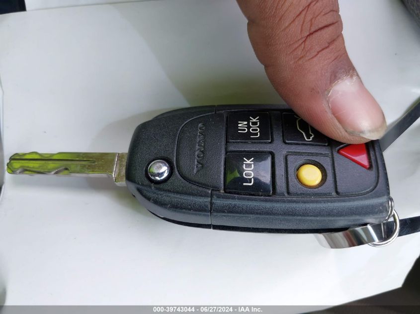 2006 Volvo S60 T5 VIN: YV1RS547162529650 Lot: 39743044