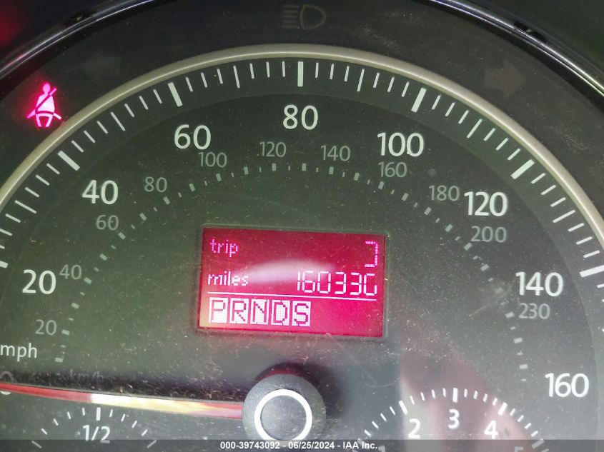 2008 Volkswagen New Beetle S VIN: 3VWPW31C98M513213 Lot: 39743092