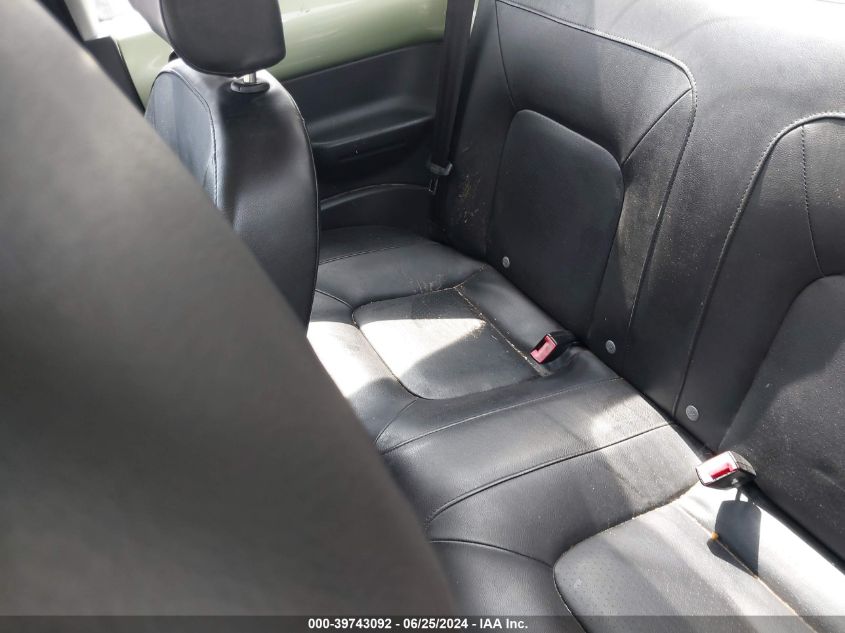 2008 Volkswagen New Beetle S VIN: 3VWPW31C98M513213 Lot: 39743092