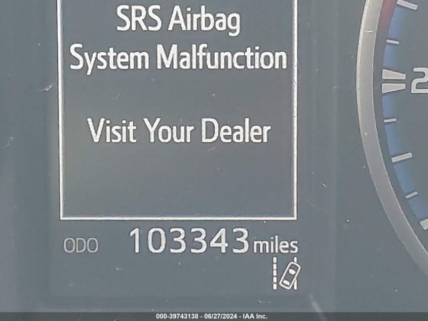 2017 Toyota Rav4 Xle VIN: JTMWFREV8HJ133564 Lot: 39743138