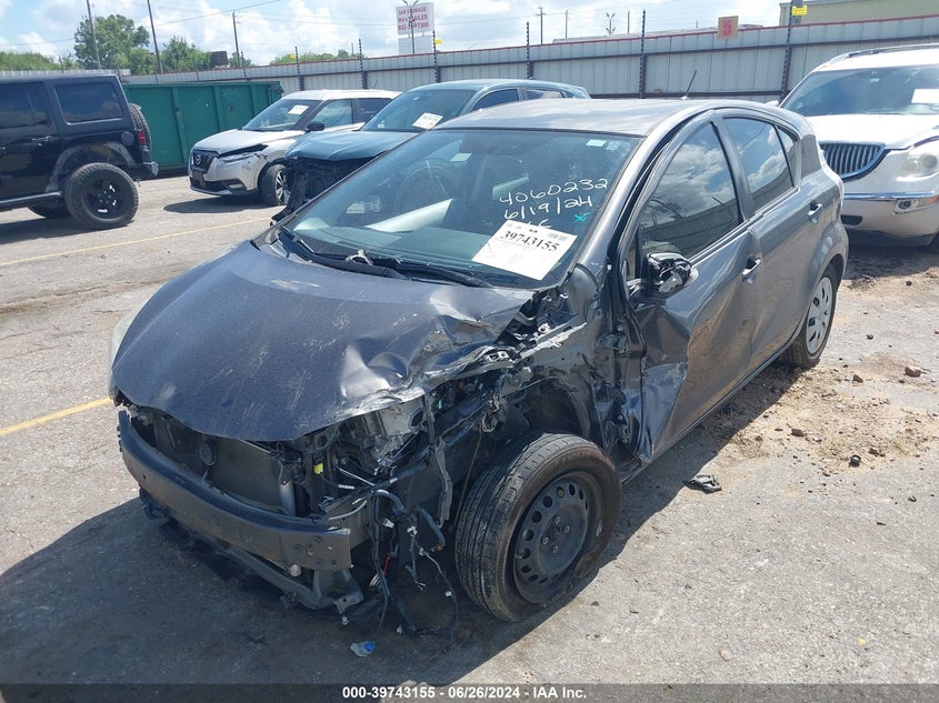2013 Toyota Prius C VIN: JTDKDTB39D1548357 Lot: 39743155