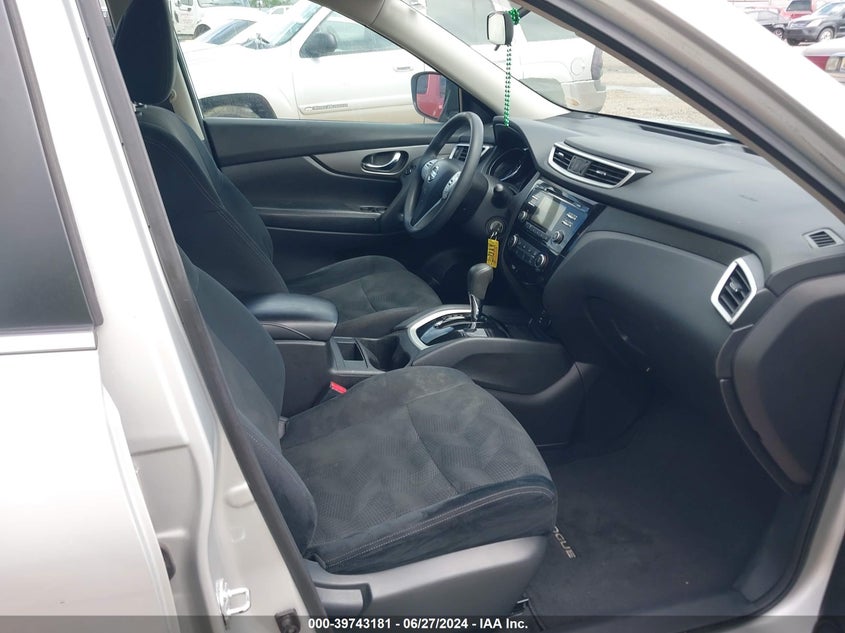 2015 NISSAN ROGUE S - 5N1AT2MT1FC893911