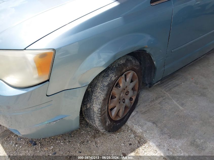 2009 Chrysler Town & Country Lx VIN: 2A8HR44E39R590924 Lot: 39743213