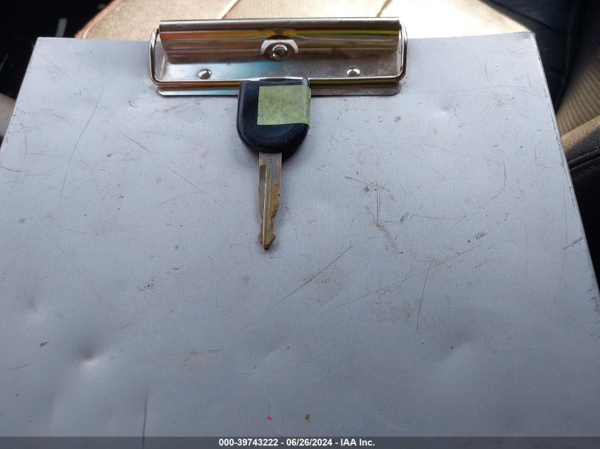 2007 Ford F-150 Lariat/Stx/Xl/Xlt VIN: 1FTPX12V97NA40194 Lot: 39743222