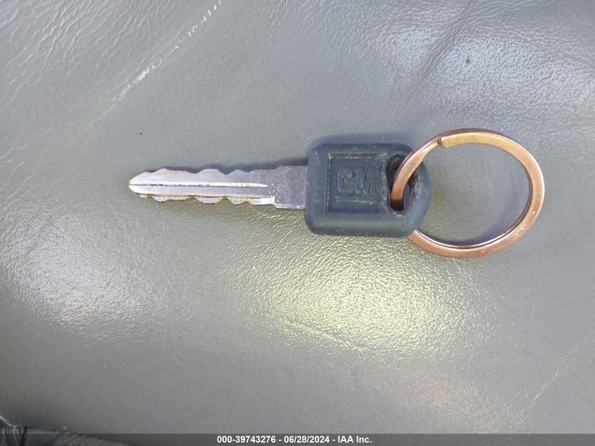 1997 GMC Jimmy Slt VIN: 1GKDT13W5V2511198 Lot: 39743276