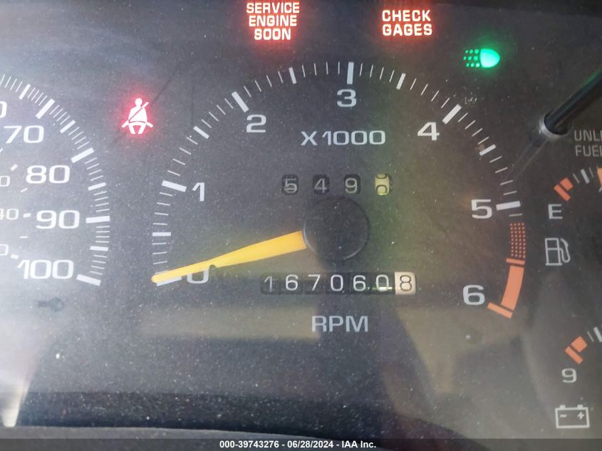 1997 GMC Jimmy Slt VIN: 1GKDT13W5V2511198 Lot: 39743276