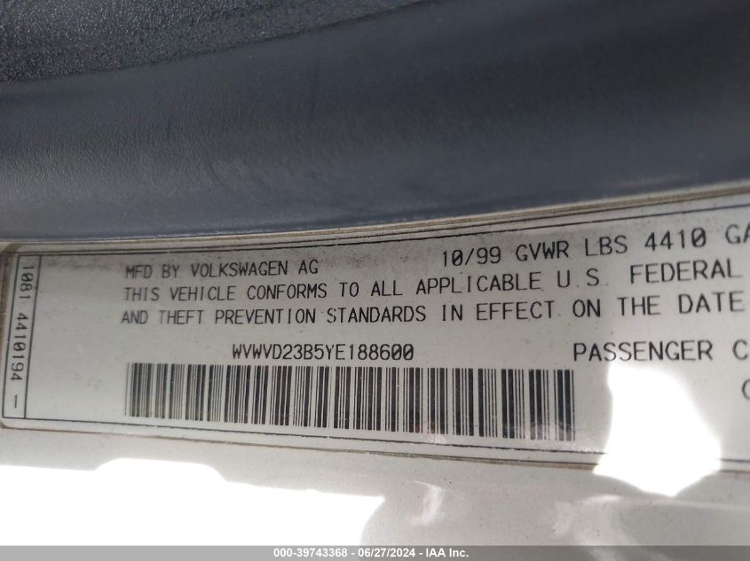 2000 Volkswagen Passat Glx VIN: WVWVD23B5YE188600 Lot: 39743368