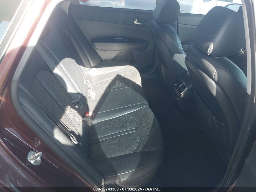 2017 Kia Optima Ex VIN: 5XXGU4L30HG171552 Lot: 39743389