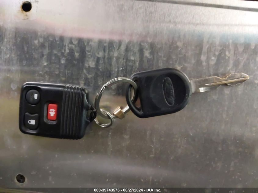 2005 Ford Escape Xlt VIN: 1FMCU93125KA95257 Lot: 39743575