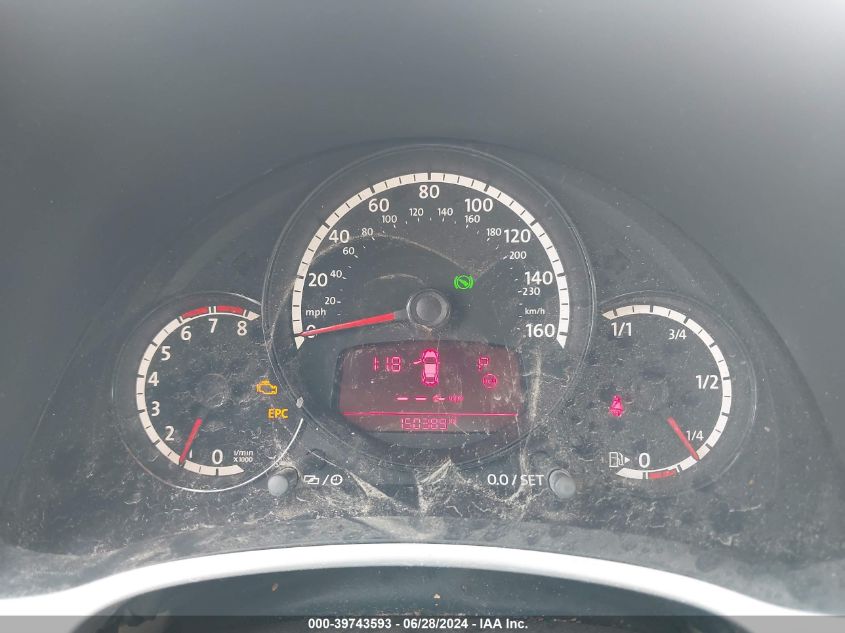 2013 Volkswagen Beetle 2.0T Turbo VIN: 3VWV67AT8DM646490 Lot: 39743593