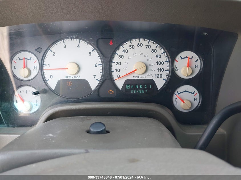 2008 Dodge Ram 1500 Slt VIN: 1D7HA18278S624914 Lot: 39743646