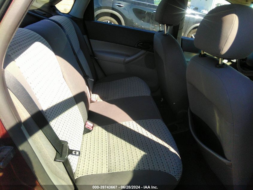 2007 Ford Focus Zx4/S/Se/Ses VIN: 1FAFP34NX7W145170 Lot: 39743667