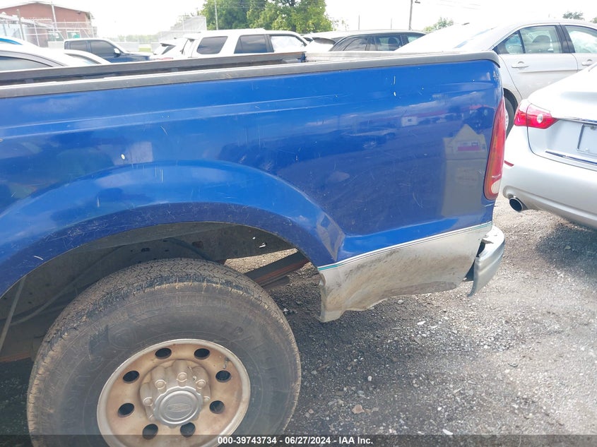 1999 Ford F-250 Lariat/Xl/Xlt VIN: 1FTNX20F8XEB44555 Lot: 39743734