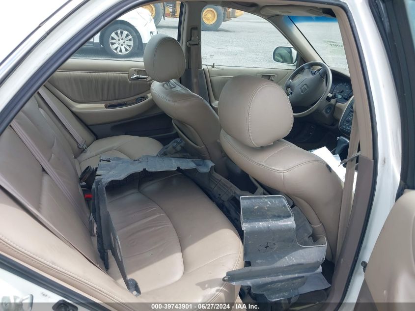 2001 Honda Accord 2.3 Ex VIN: 1HGCG66801A073844 Lot: 39743901