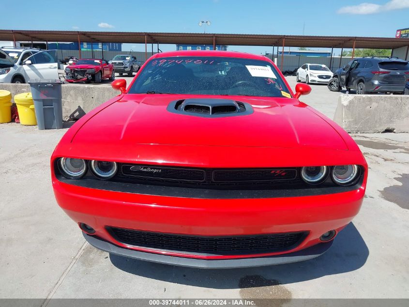 2017 Dodge Challenger R/T Shaker VIN: 2C3CDZBT5HH584811 Lot: 39744011